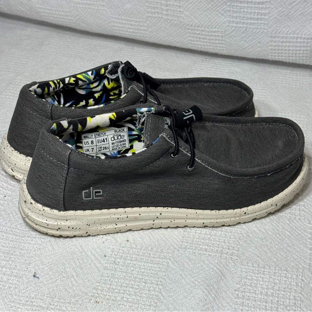 Hey Dude Men's Wally Stretch Black Shoes Size 8 EUC